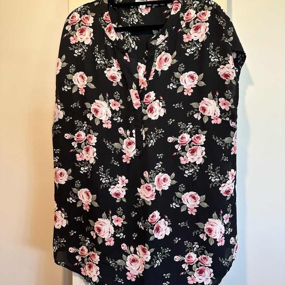 Ardene Black and Pink Floral Sleeveless Blouse